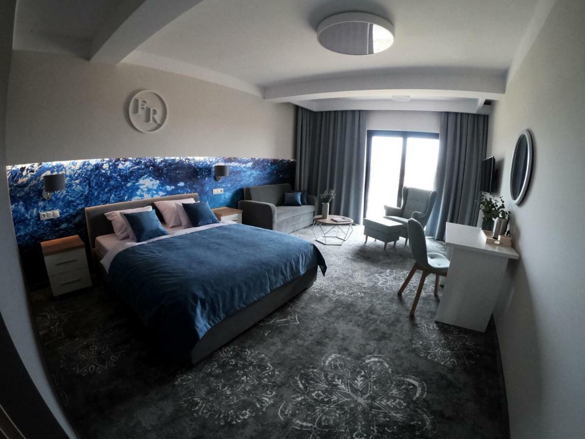 Family Resort Сърбиново Екстериор снимка